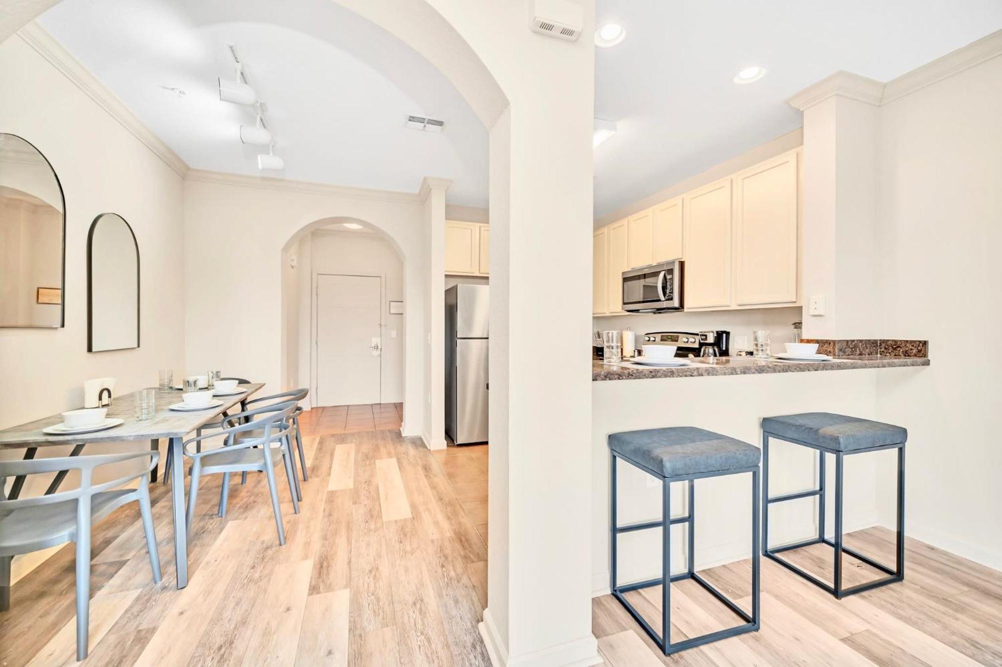 Bright 2Br Condo With Pool And Hot Tub - Near Disney! Orlando Exteriér fotografie