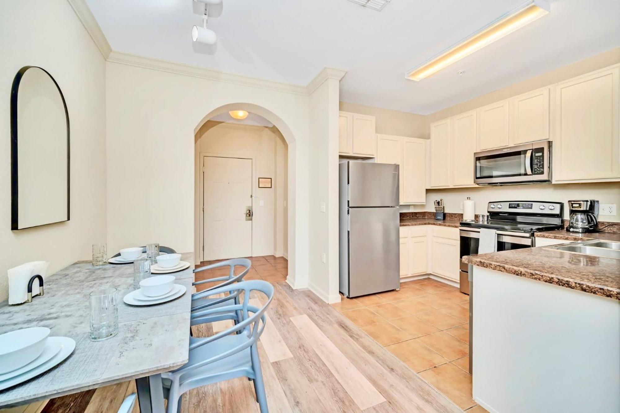 Bright 2Br Condo With Pool And Hot Tub - Near Disney! Orlando Exteriér fotografie